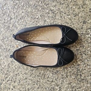 Cat & Jack Black Ballet Flats with Bow Detail
